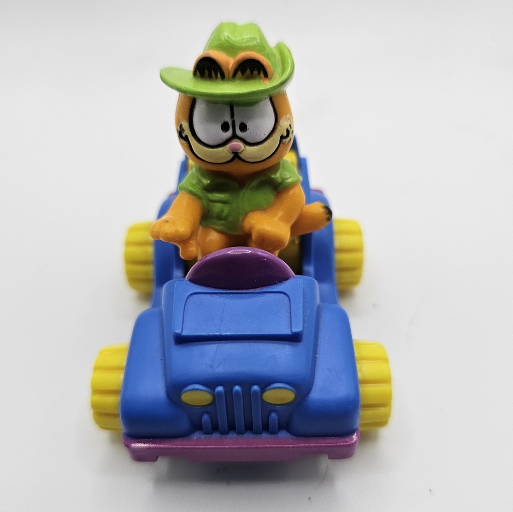 1989 Vintage Garfield Jeep Safari Figurine Toy 80s McDonald's 3"